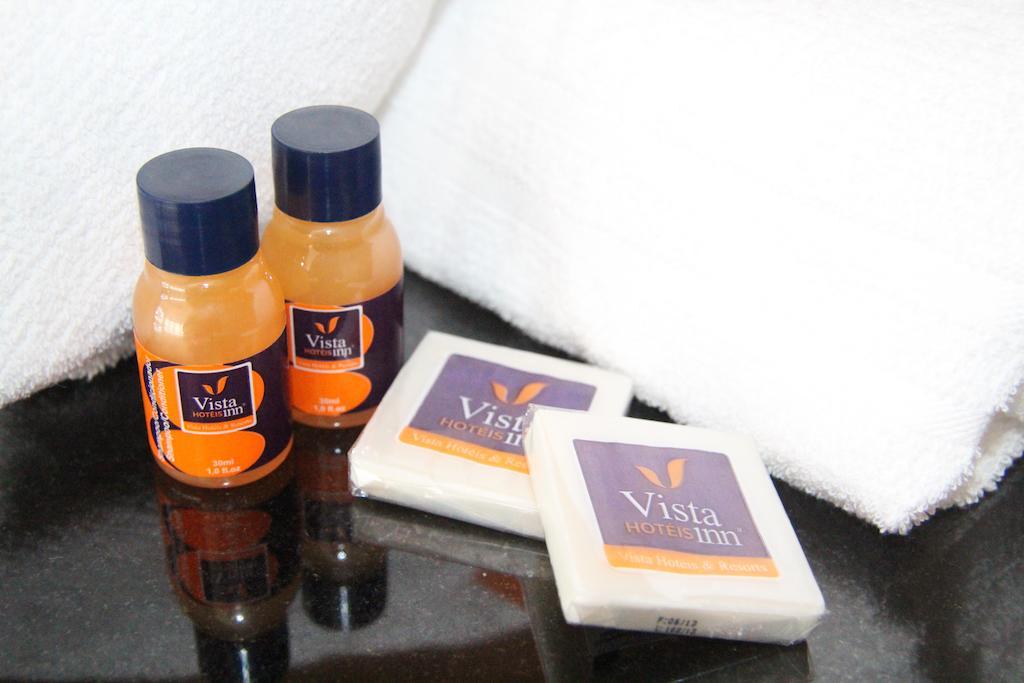 Vista Inn Express Contagem Room photo